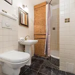 Old Town Penthouse P&o Serviced